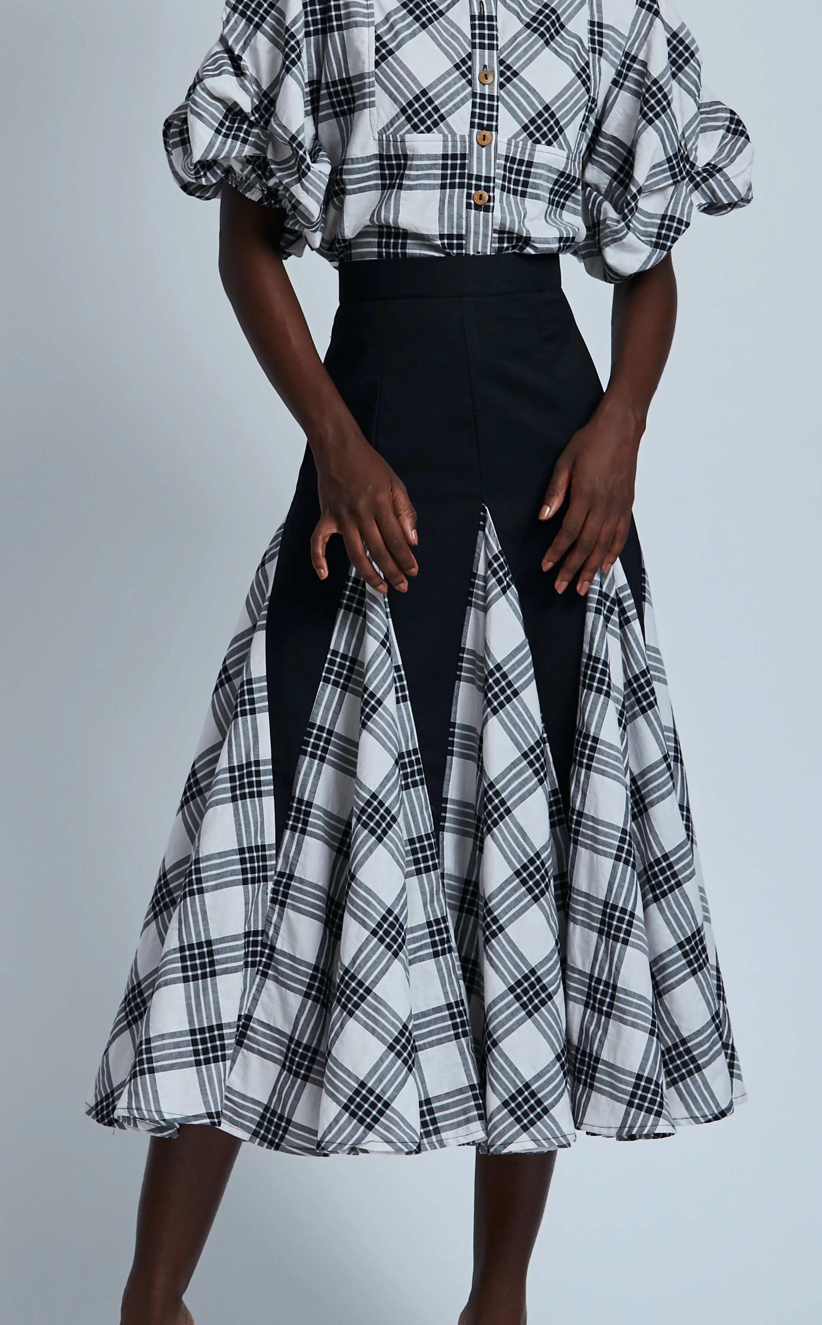 CANBERRA SKIRT - BLACK CHECKERED TWILL