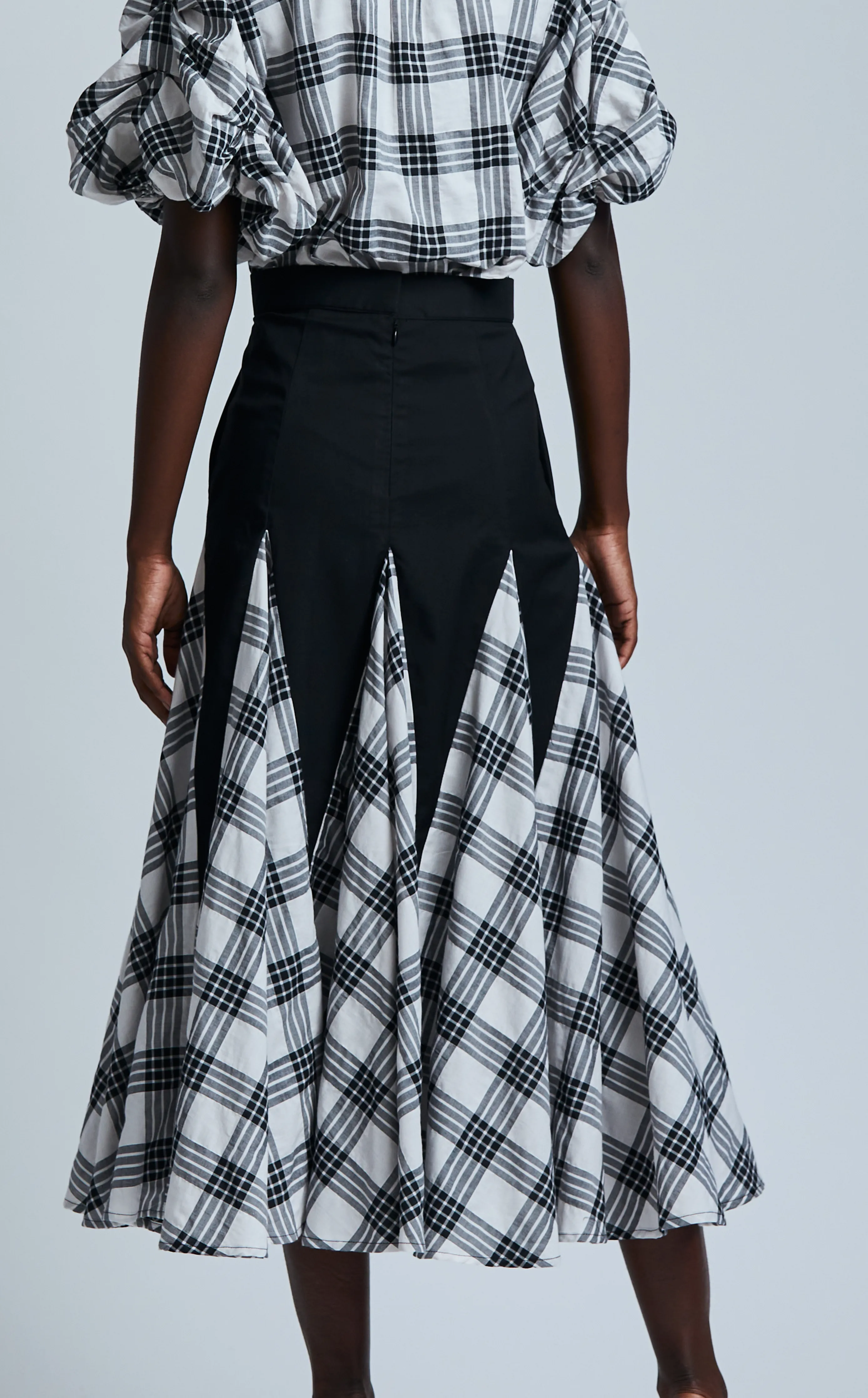 CANBERRA SKIRT - BLACK CHECKERED TWILL