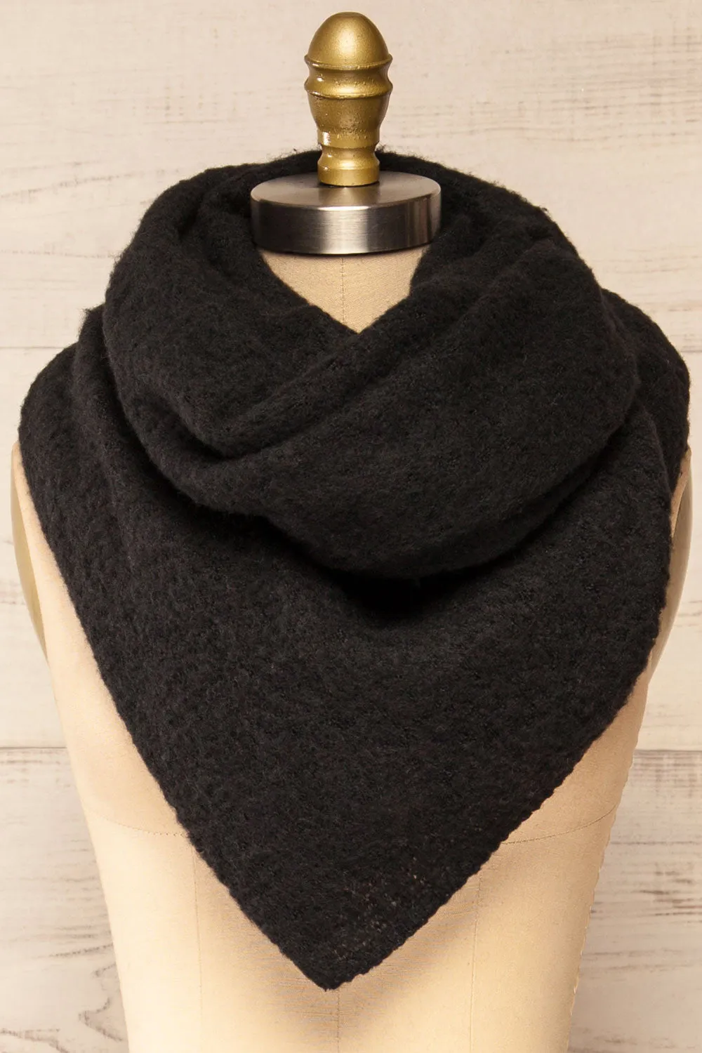 Cordova Black | Soft Knit Scarf