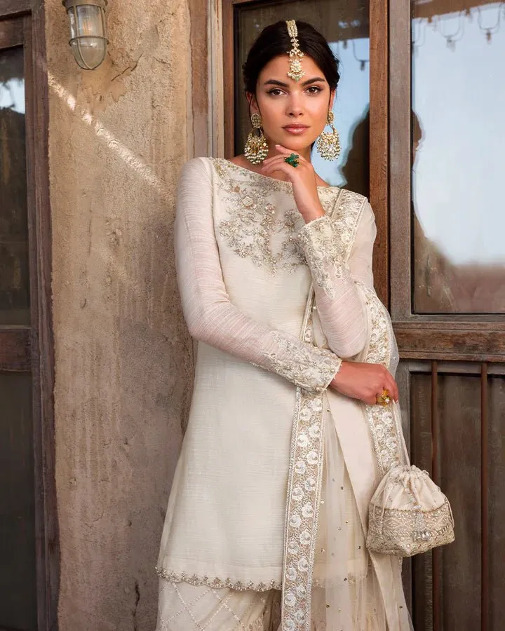 Faiza Saqlain | Luxe Formals Laira | Raabi