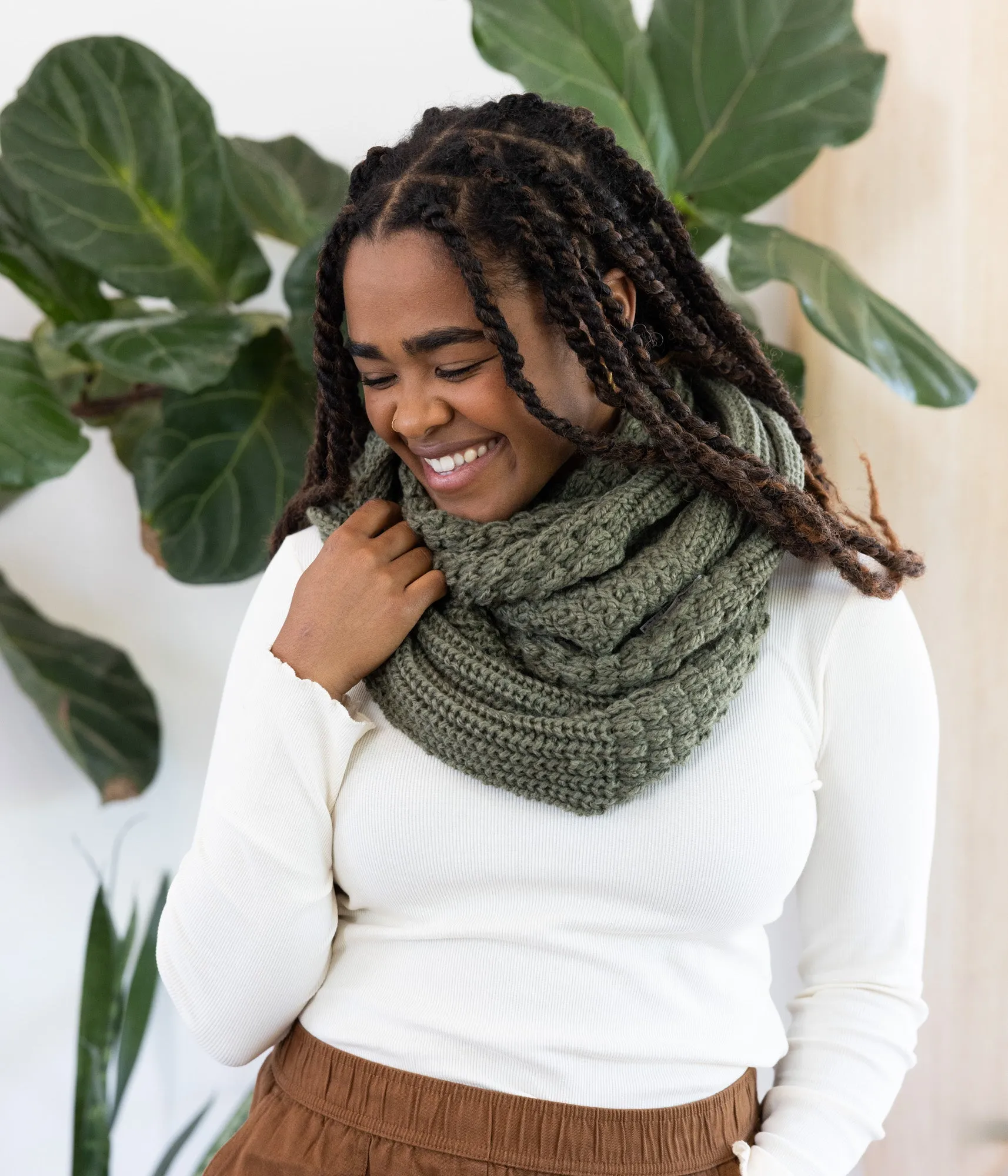 Harper Infinity Scarf - Army