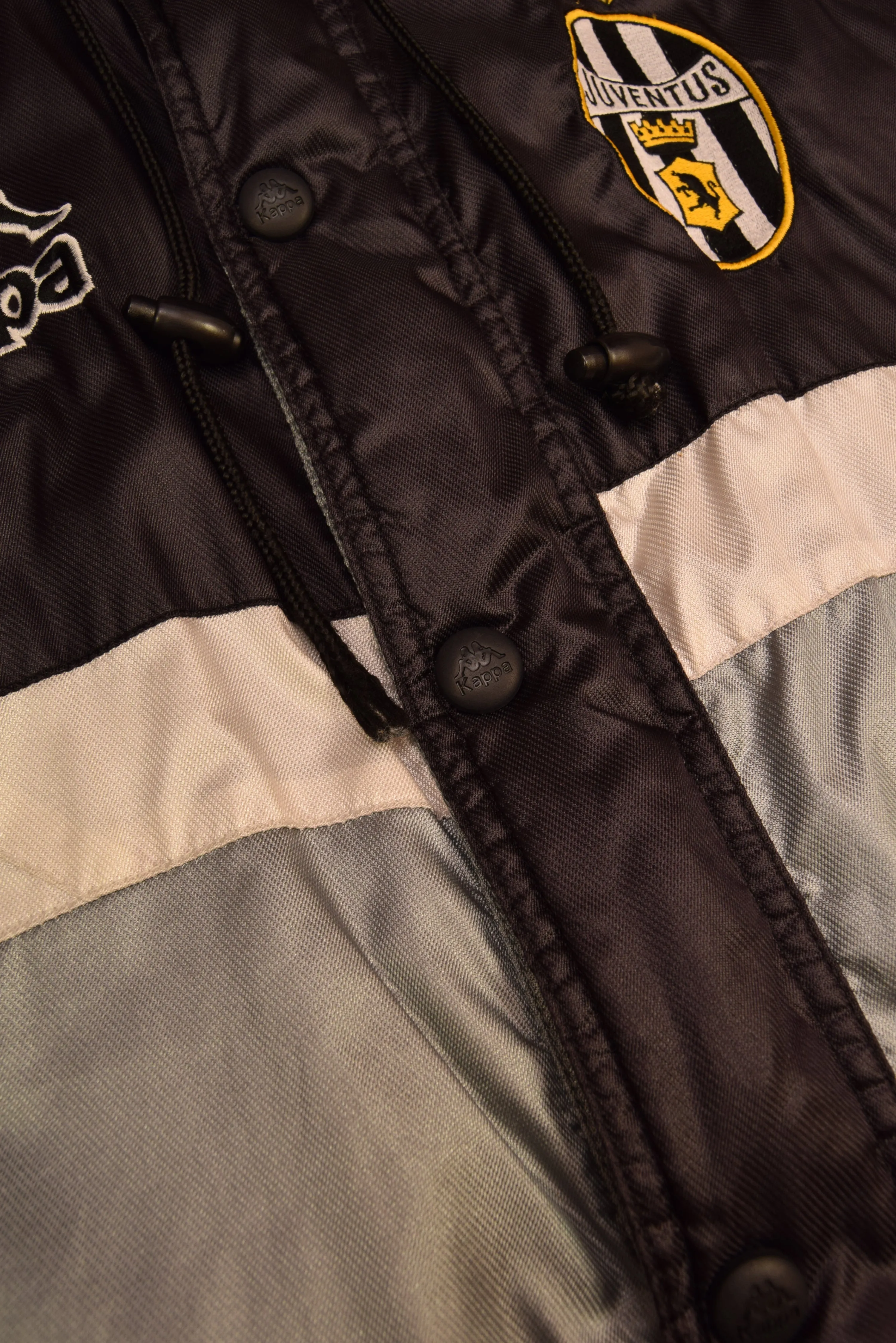 Juventus Kappa 1995-1997 Quilted Padded Jacket / Coat Size XL Black Silver Grey