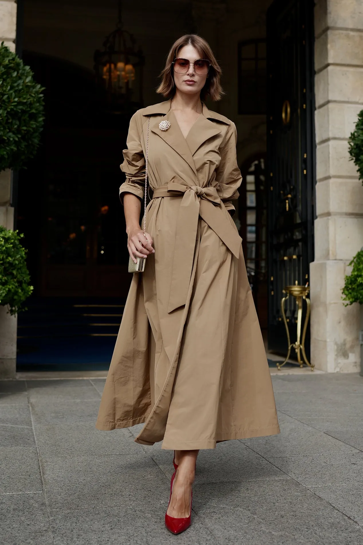 Marlene Trench Coat In Camel