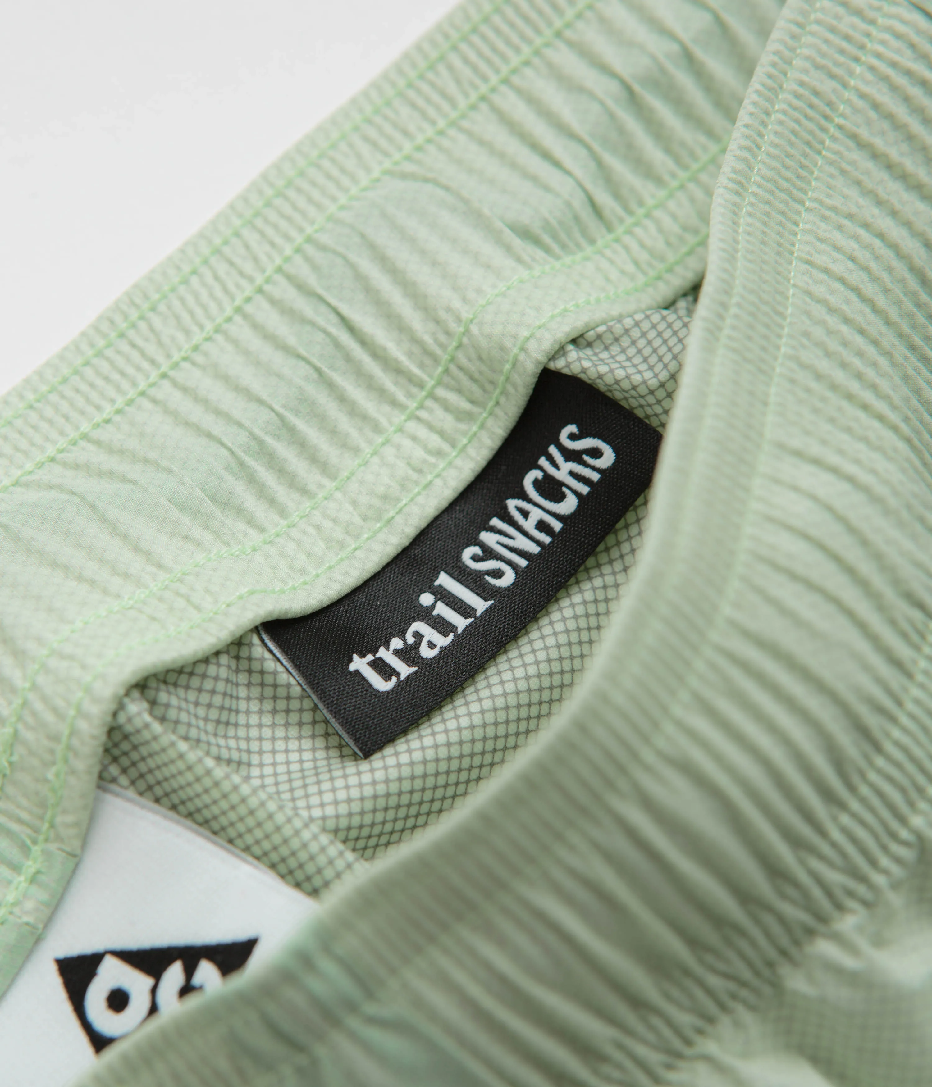 Nike ACG Trail Snacks Pants - Vapor Green / Reflective Silver