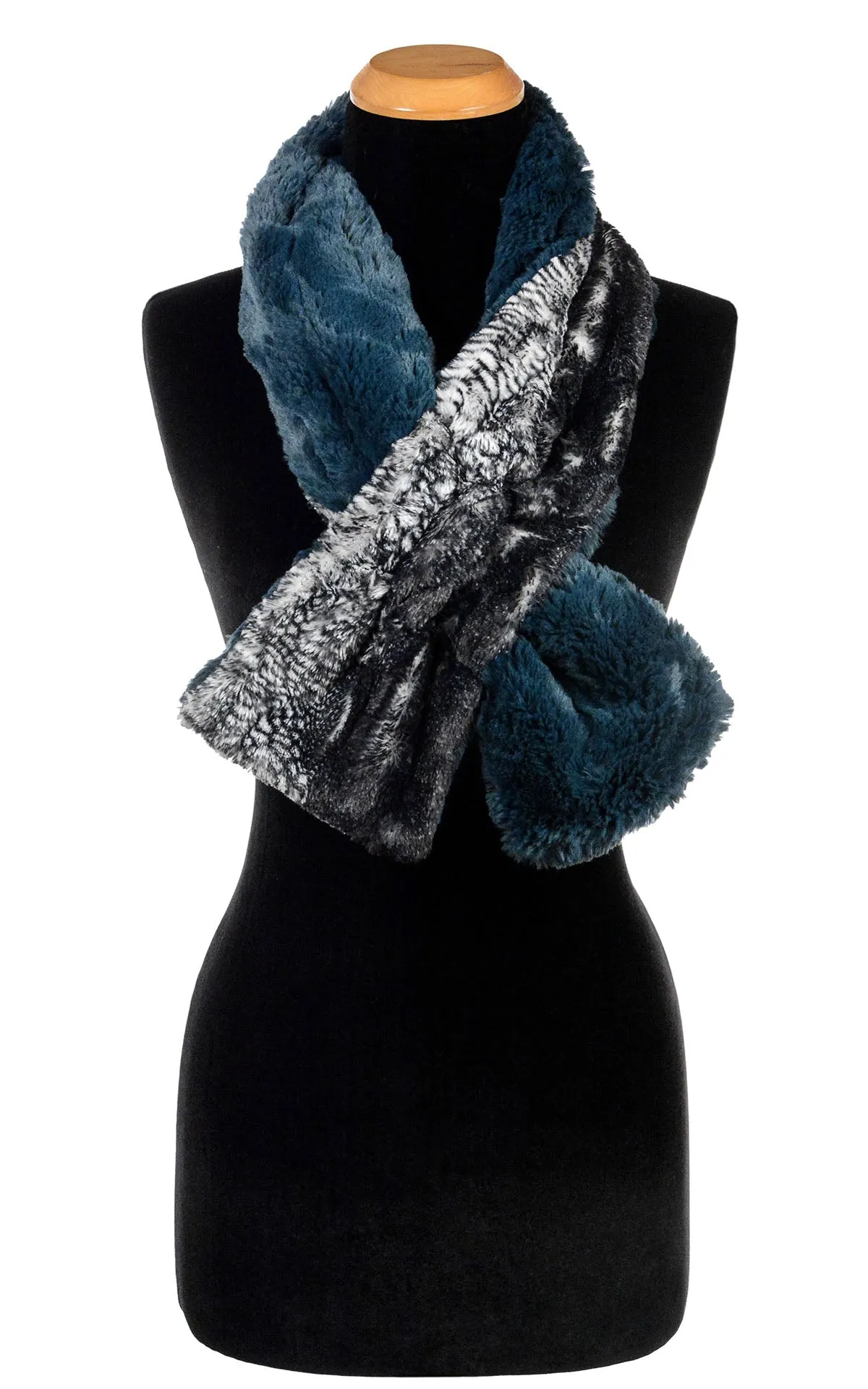 Pull-Thru Scarf (Long) - Assorted Faux Fur Combos