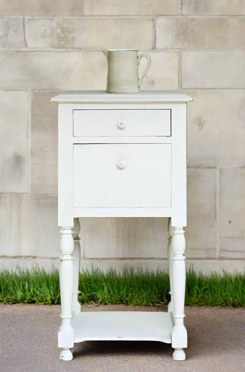 Pure - Annie Sloan Chalk Paint