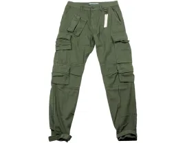 Reese Cooper Lightweight Cotton Cargo Pants in Forest Green