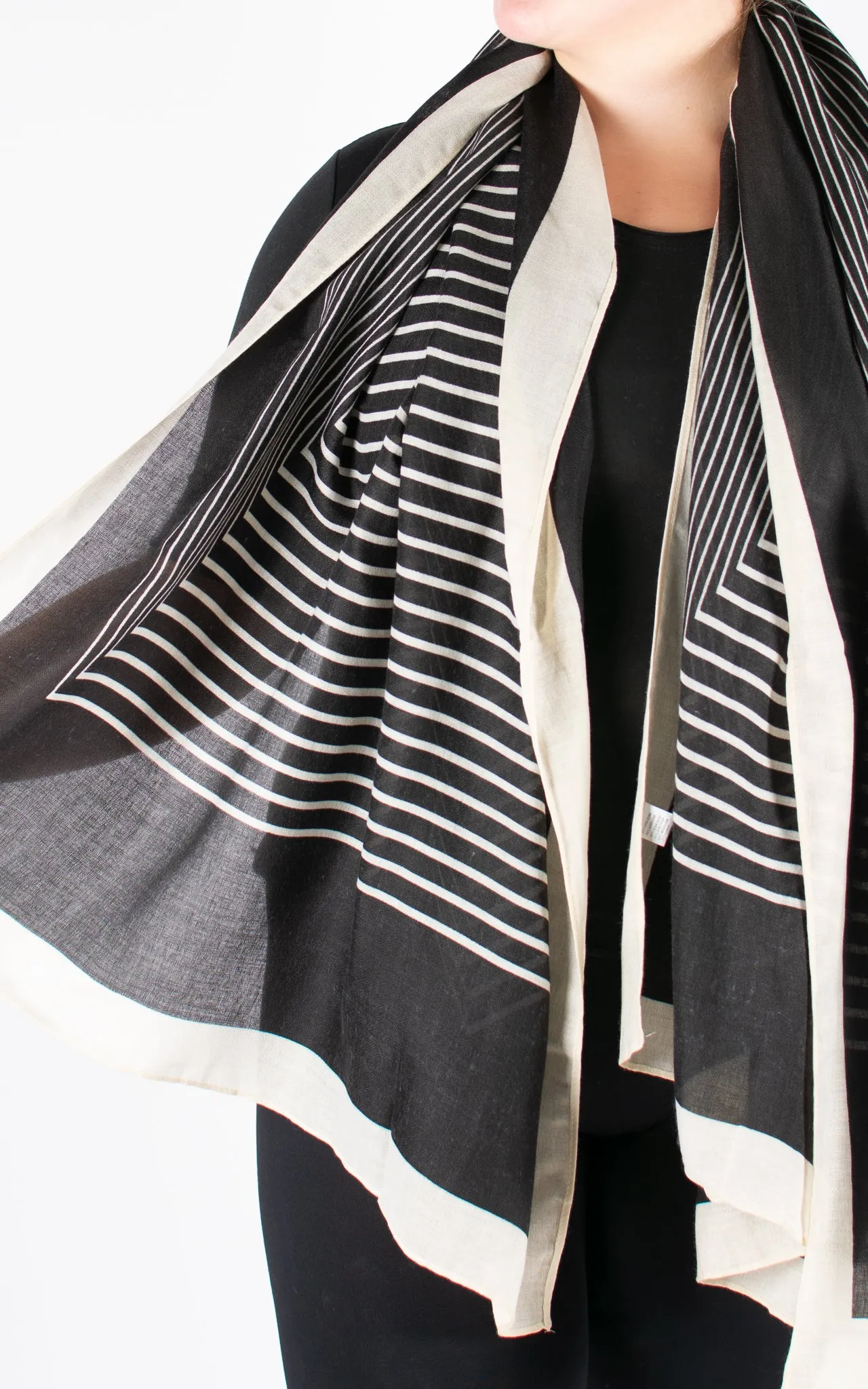 Scarf | Geometric Shapes | Lines | Black & Cream