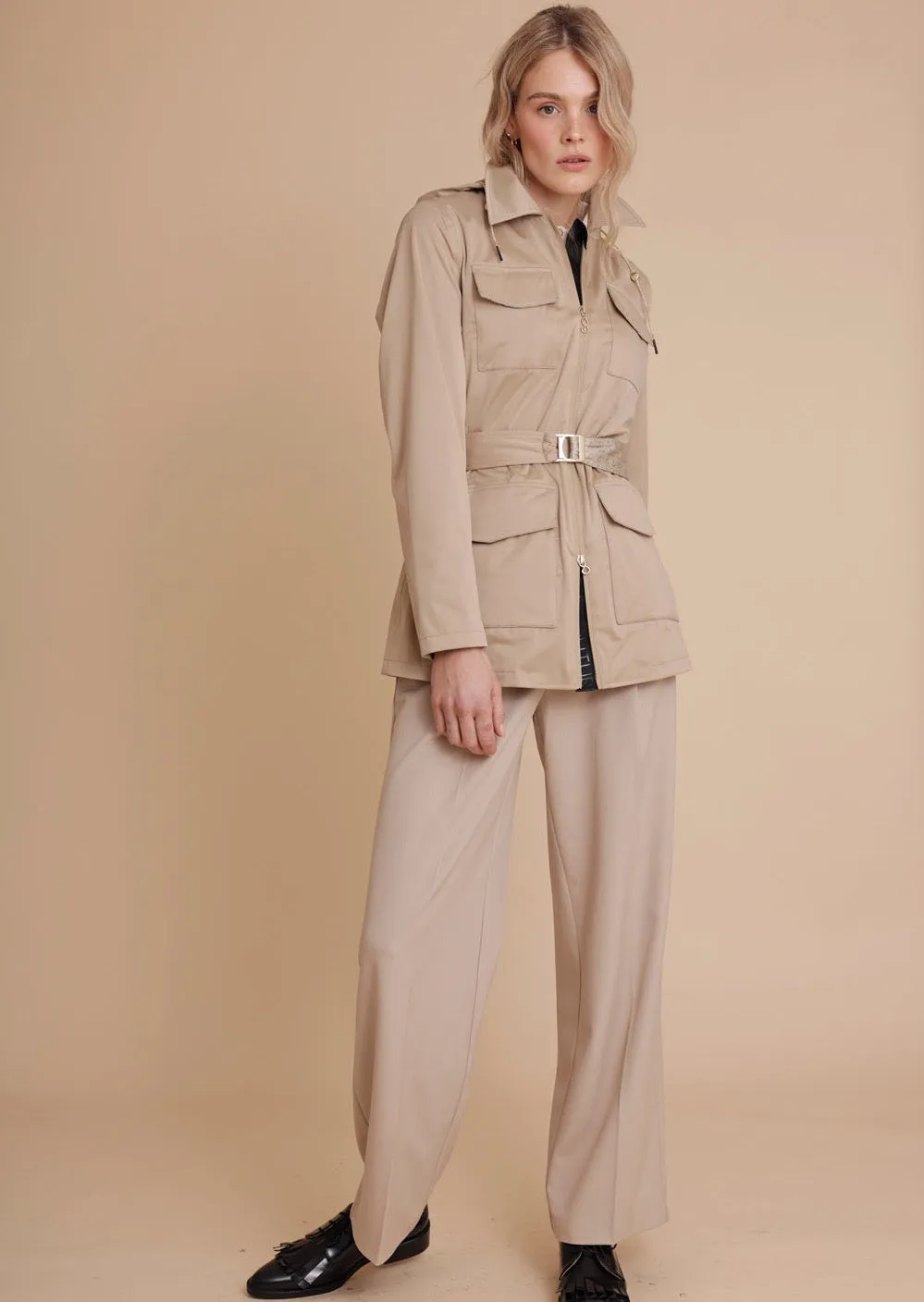 Stretchy 4-Pocket Coat - Beige