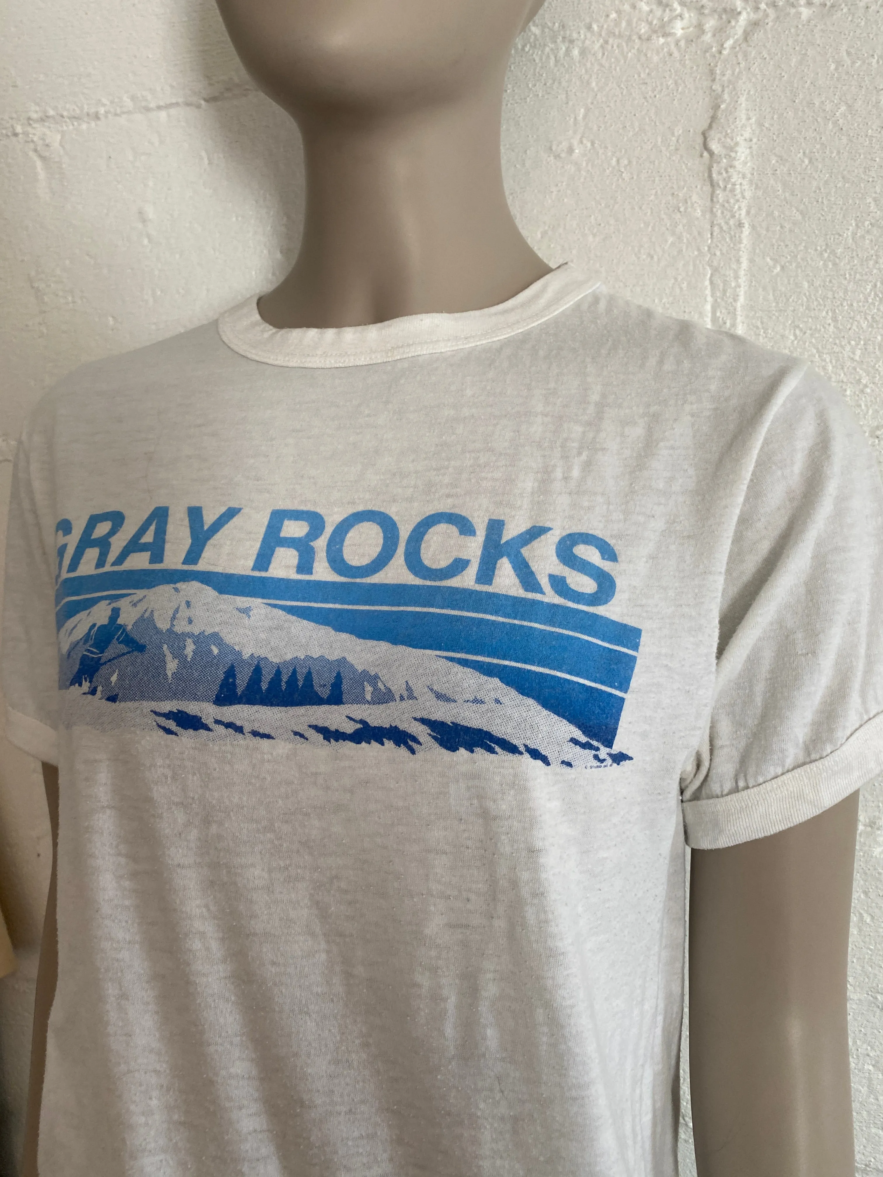 Vintage 80's RARE Gray Rocks Canada Souvenir Short Sleeve T-shirt Sz M