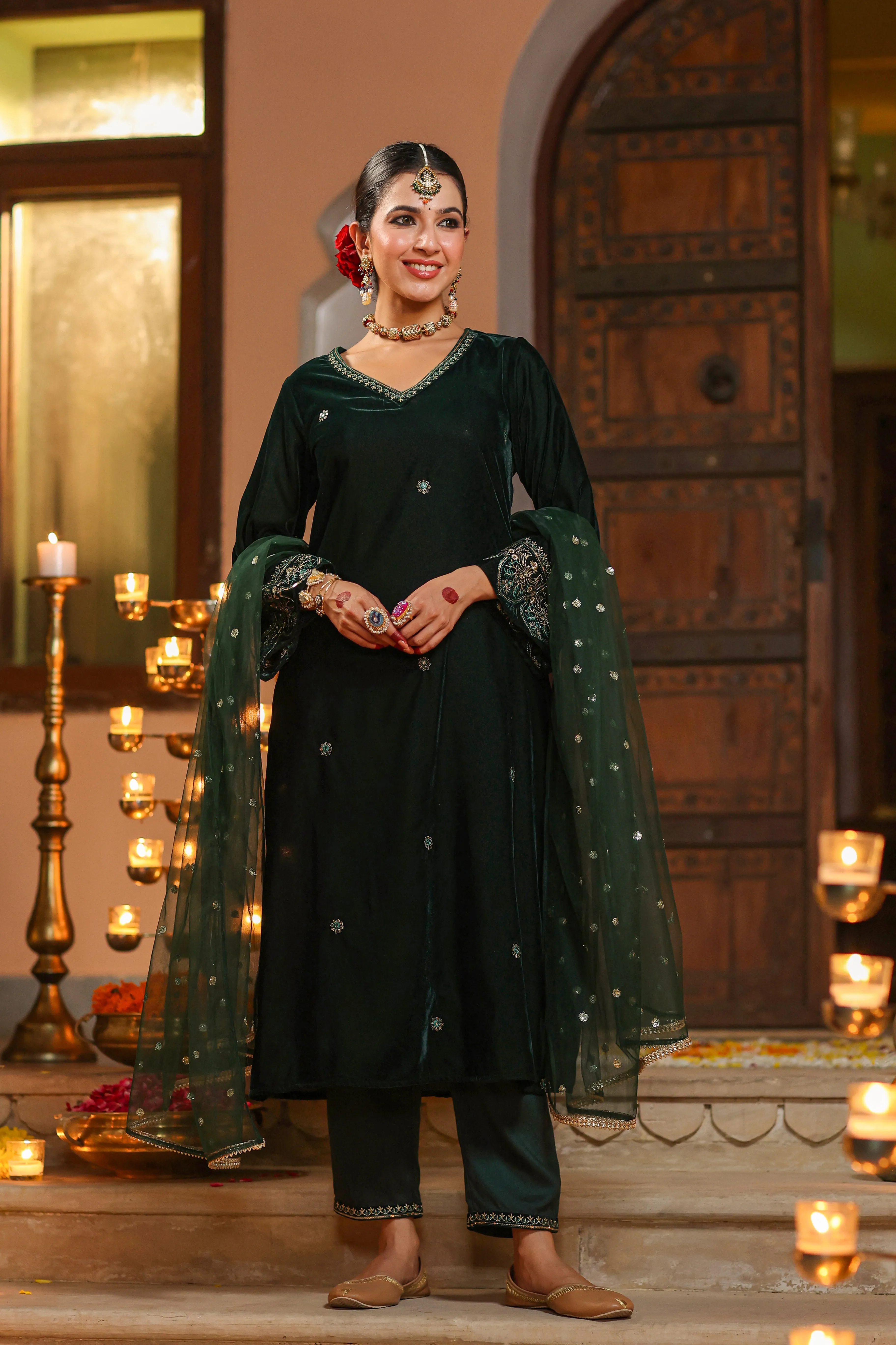 Women Bottlegreen Velvet Embroidered Kurta, Pants & Dupatta Set