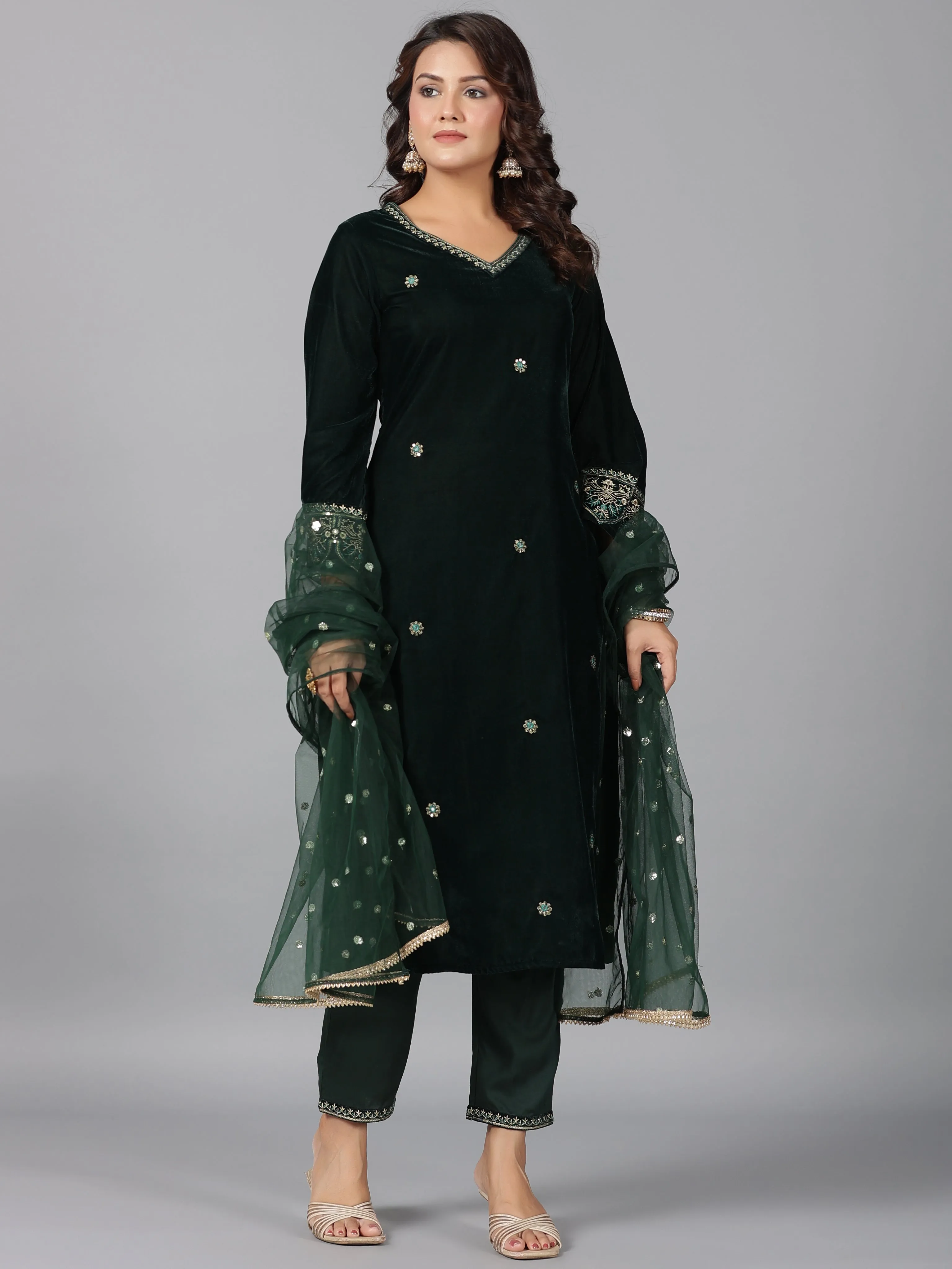 Women Bottlegreen Velvet Embroidered Kurta, Pants & Dupatta Set