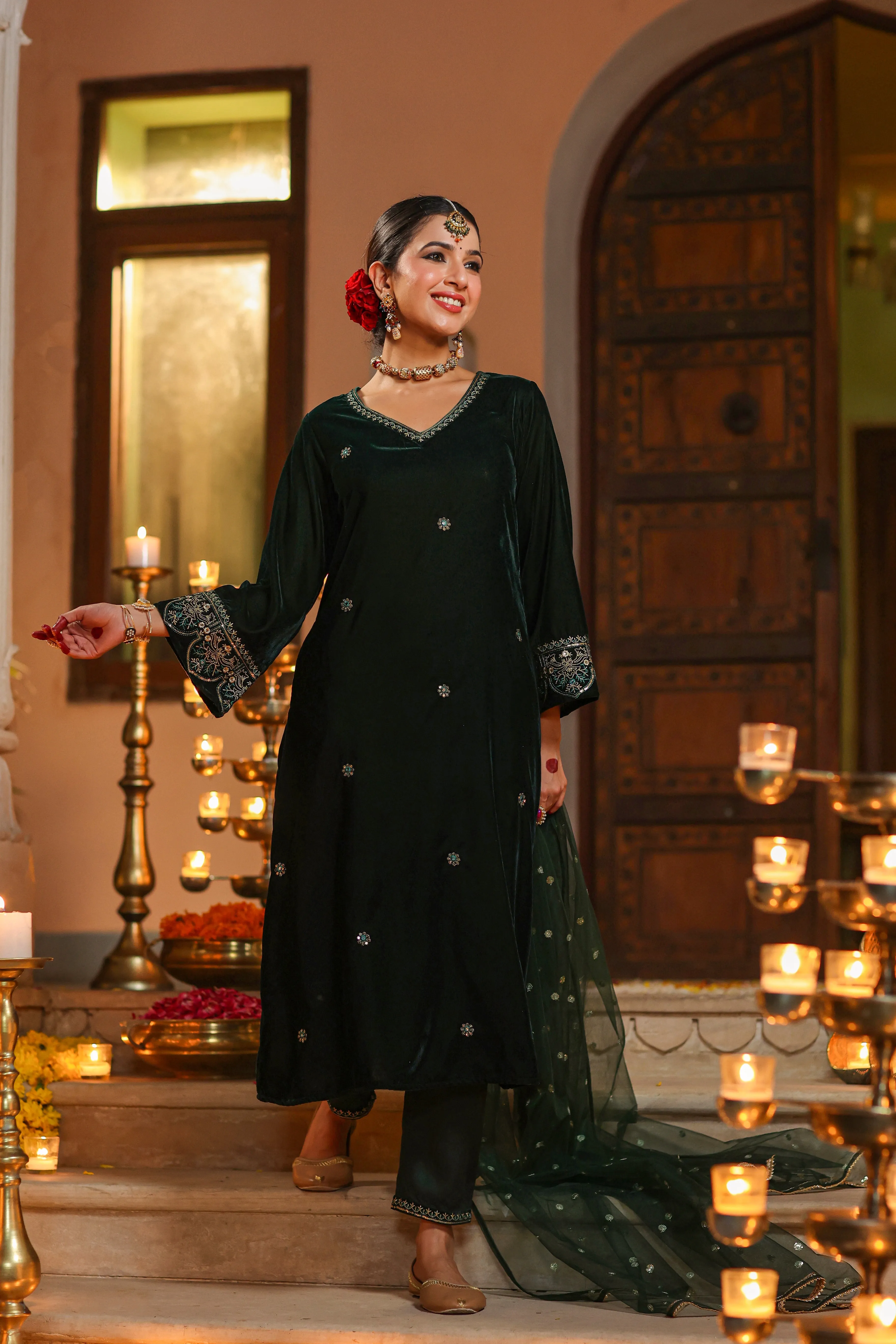 Women Bottlegreen Velvet Embroidered Kurta, Pants & Dupatta Set